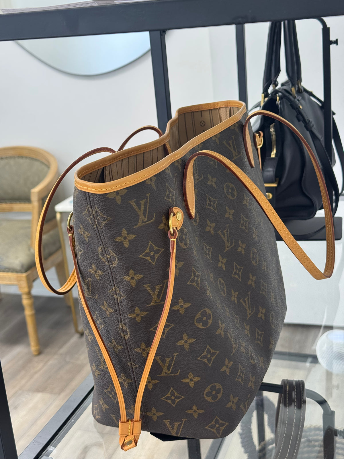 Louis Vuitton MM Neverfull