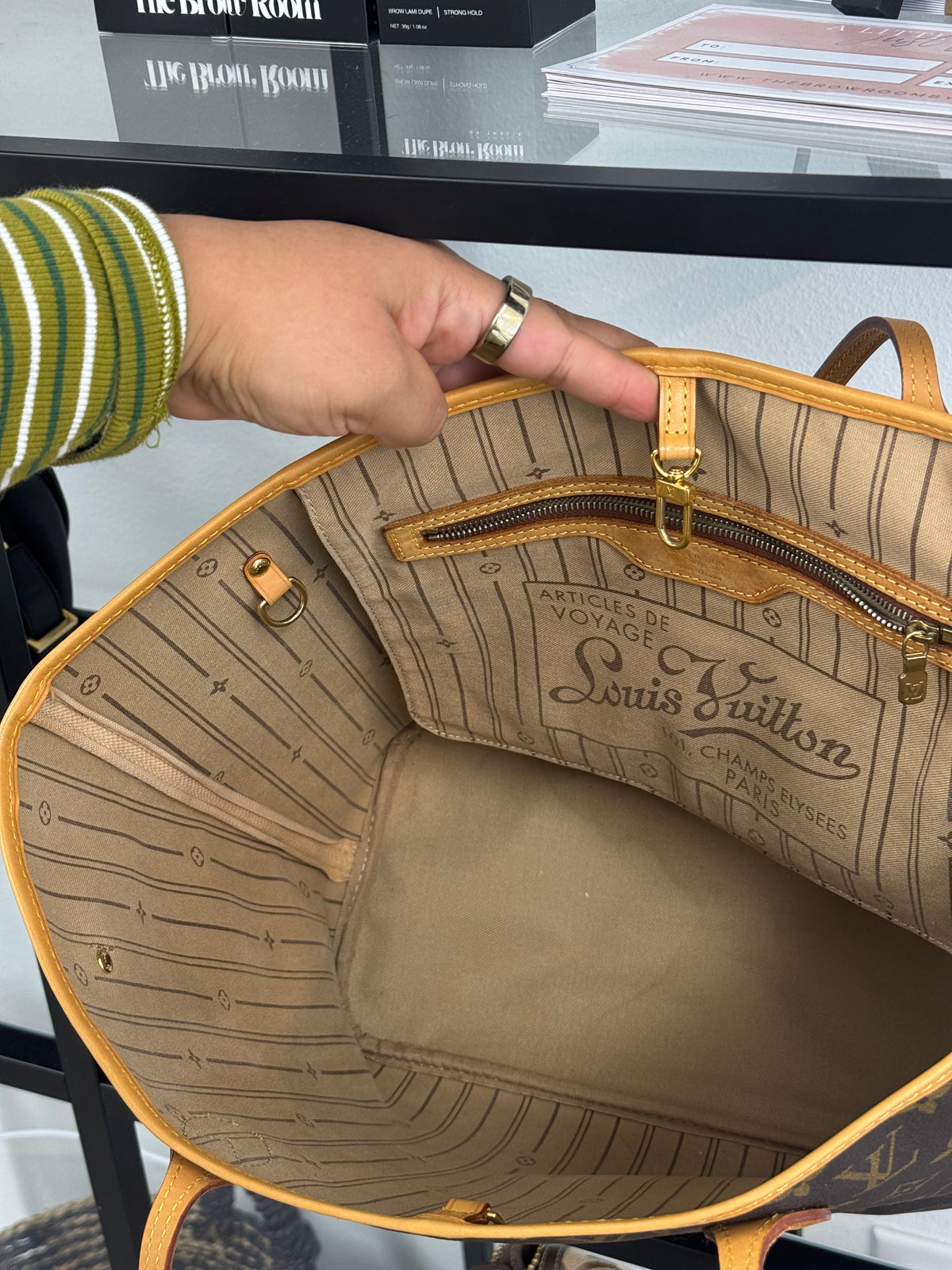 Louis Vuitton MM Neverfull